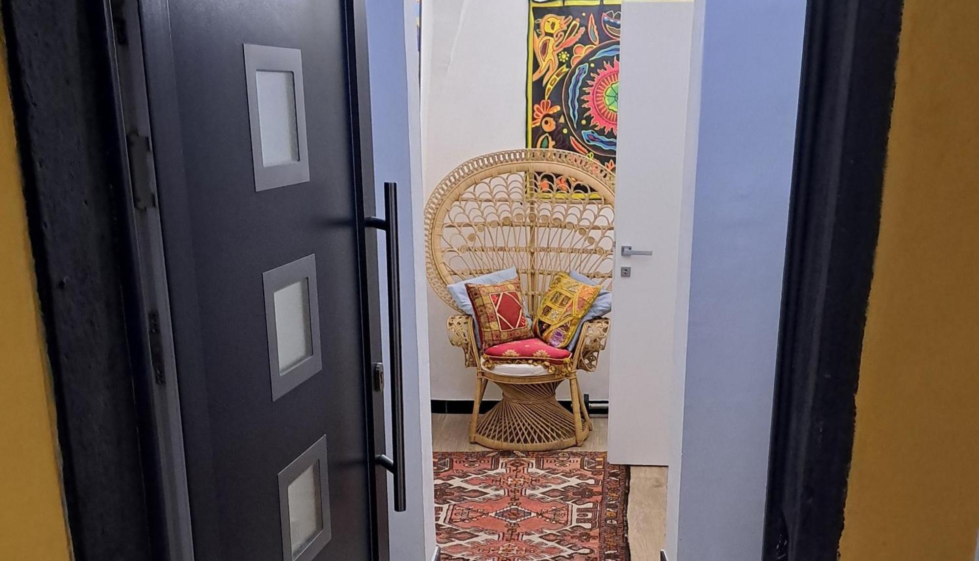 Beautifully Restored Romantic Apartment In The Centre Of Historic ドルチェード エクステリア 写真